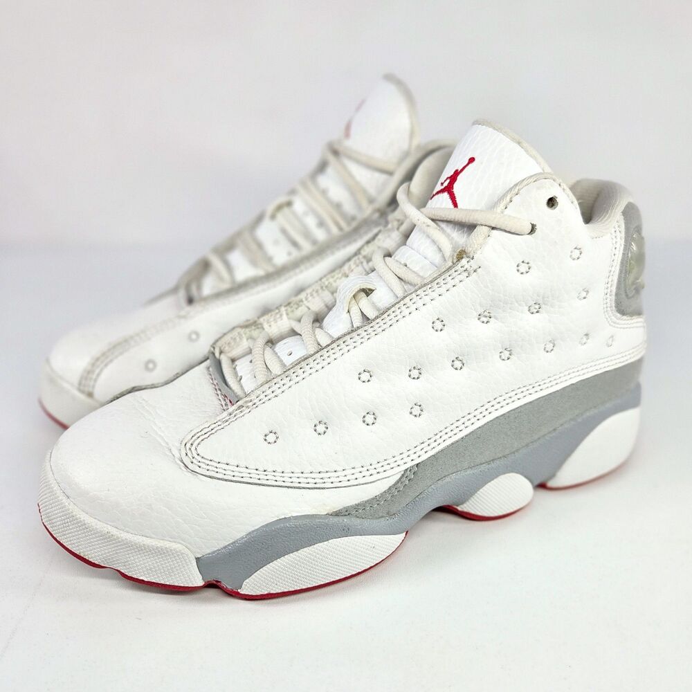 Nike Air Jordan 13 Retro Wolf Grey DJ3005-160 Size 2.5Y